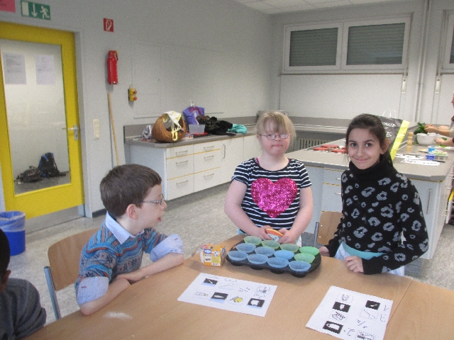 2014-01-30 lehrkueche um 000