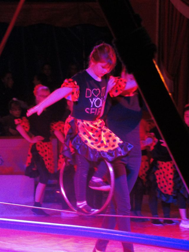 Zirkus43