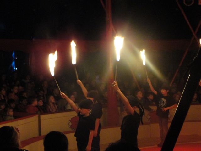 Zirkus44