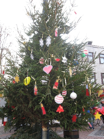 2013-12-06 baumschmcken 012