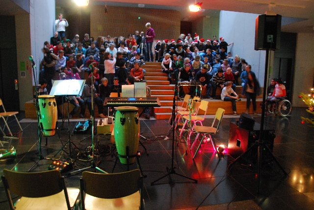 2013-12-18 weihnachtssingen 005