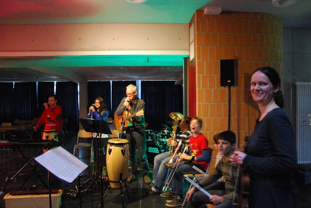 2013-12-18 weihnachtssingen 026