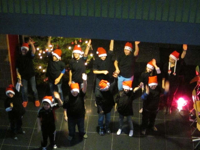 2013-12-18 weihnachtssingen 041