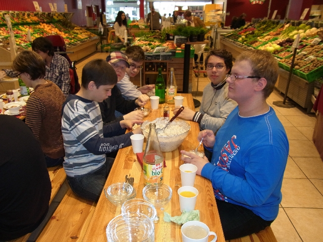 2014-04-29 oberstufe-im-superbiomarkt 021