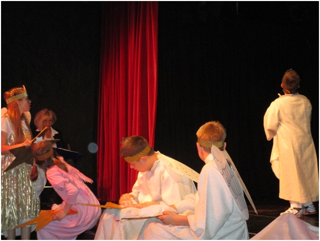 2015 Theaterstck Himmel 011