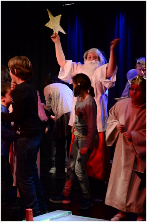 2015 Theaterstck Himmel 021