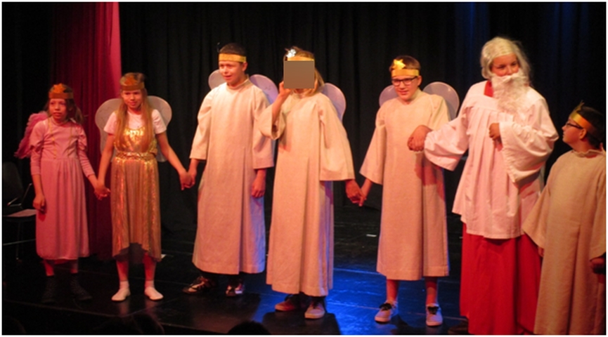 2015 Theaterstck Himmel 022