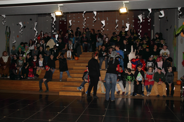 2016-10-28 halloweenfeier 012