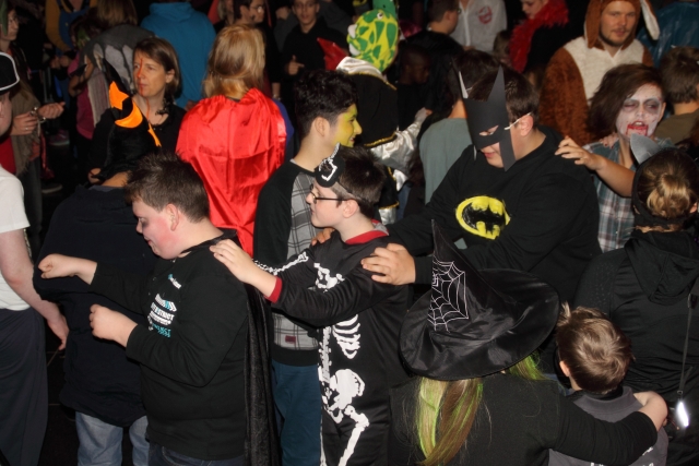 2016-10-28 halloweenfeier 028