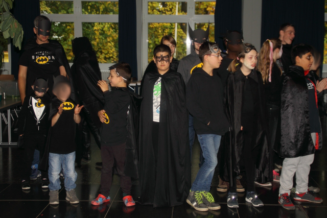 2016-10-28 halloweenfeier 088