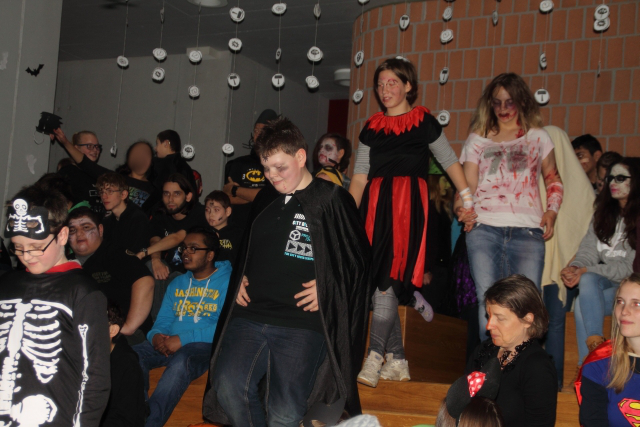 2016-10-28 halloweenfeier 098