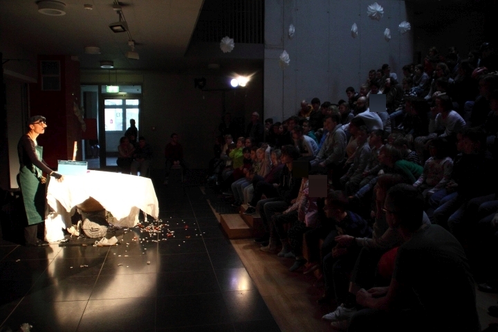 2018-12-14 Theater-Das-hssliche-Entlein 014