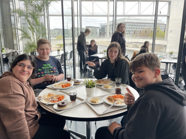 2023 04 25 Bundestag P L Haus Matrix 154