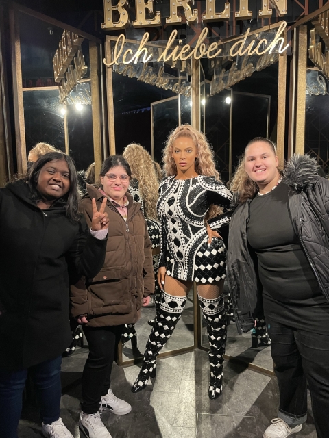 2023 04 27 Linie100 MadameTussauds LittleBigCity 200