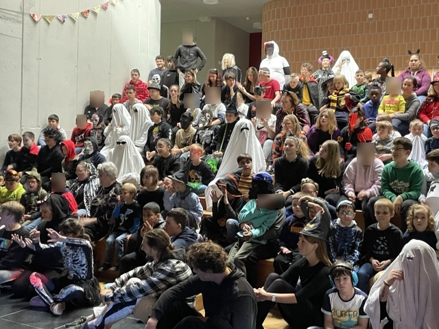 2023 10 31 Halloweenparty012