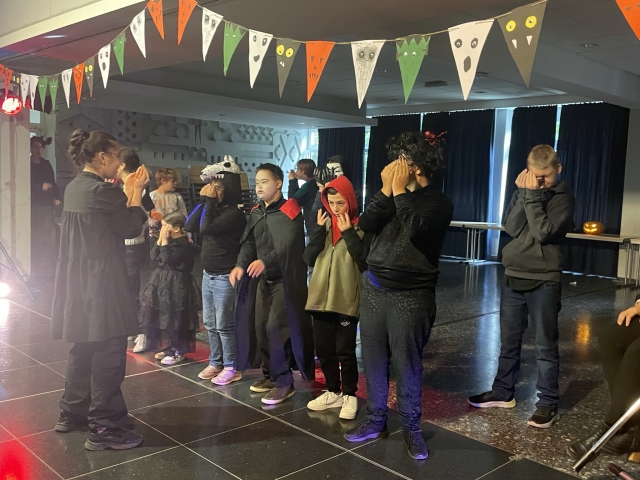 2023 10 31 Halloweenparty026