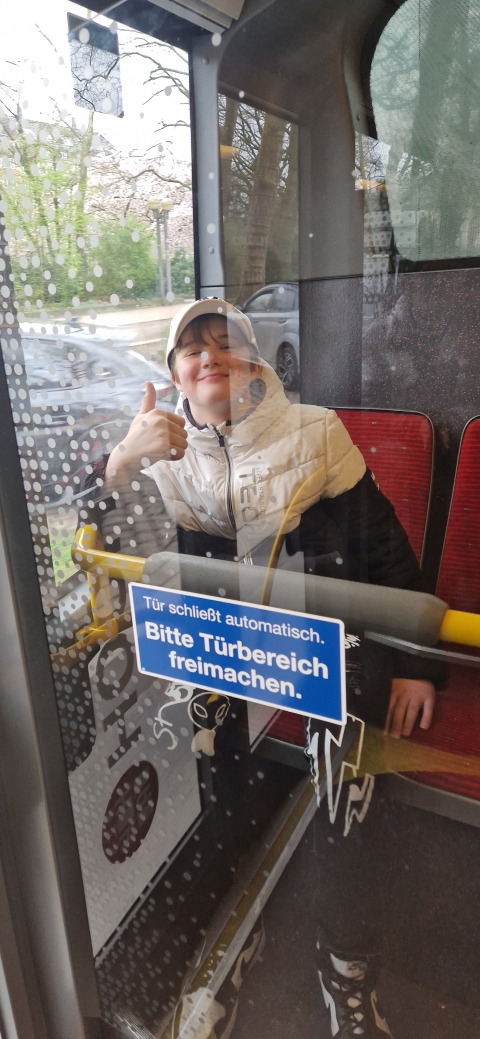 2024 03 21 Klassenfahrt Hamburg 03 Bus Linie111 008