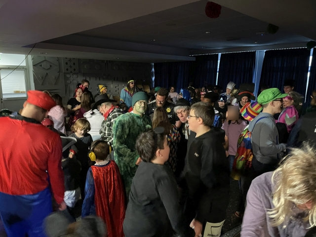2025 02 28 Karnevalsparty 030