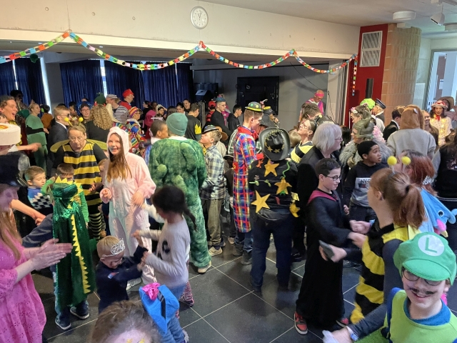 2025 02 28 Karnevalsparty 106