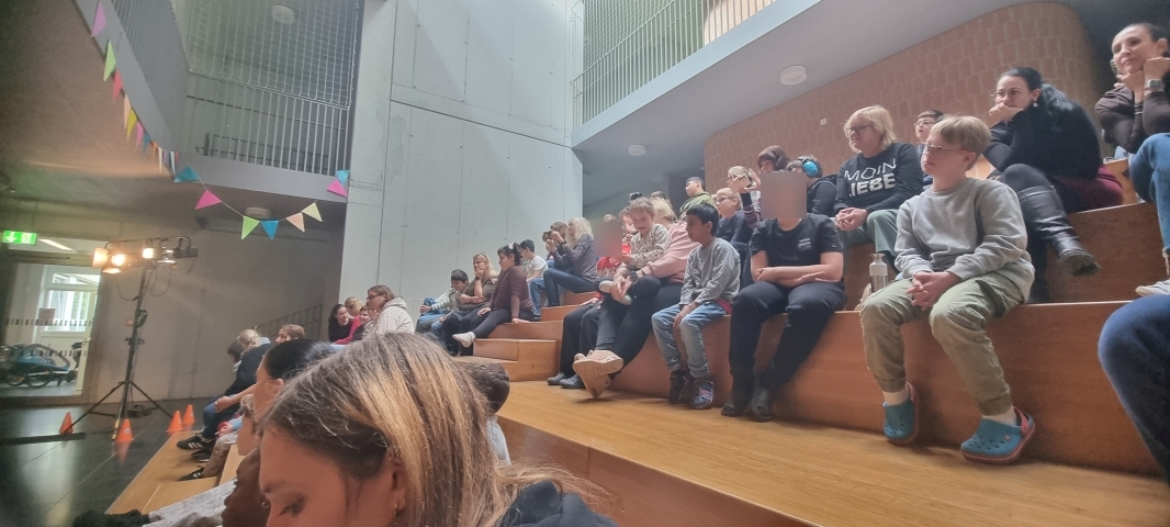 2025 10 09 Theater Knallwut 013