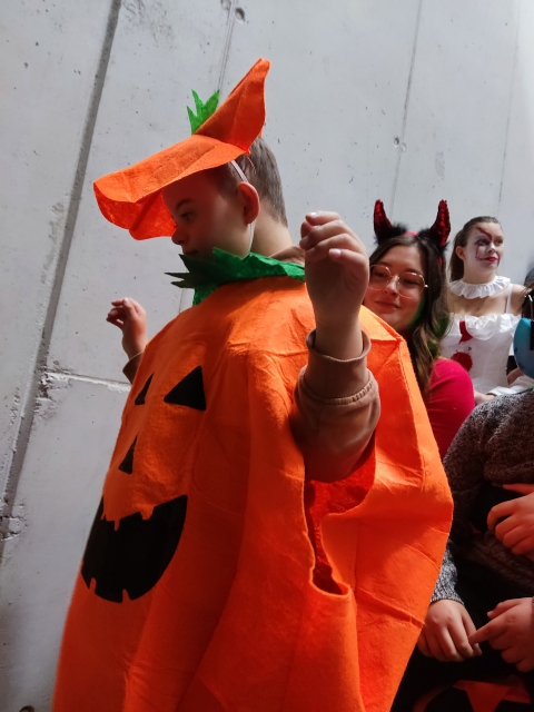 2025 10 31 Halloweenfeier 216