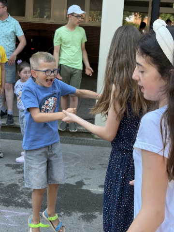 2026 07 15 Schools out Party 029